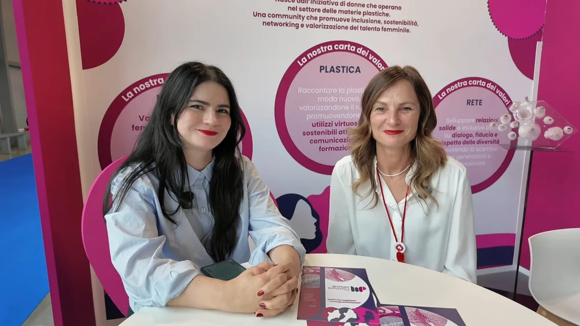 Women in Plastics: la red global que está impulsando una nueva generación de liderazgo femenino en la industria
